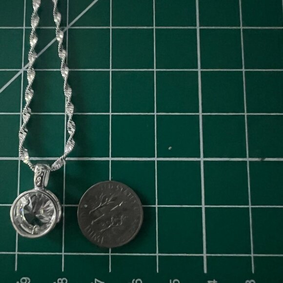 Sterling Silver Twisted Diamond Cut Chain Necklace Round faceted Crystal Pendant - Picture 5 of 7